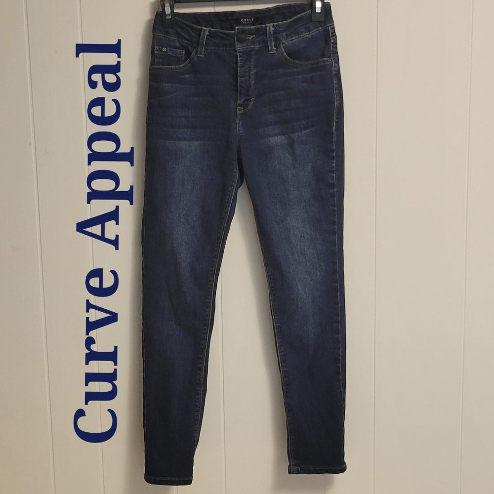 Curve Appeal straight leg high rise blue jeans. Sz: 4